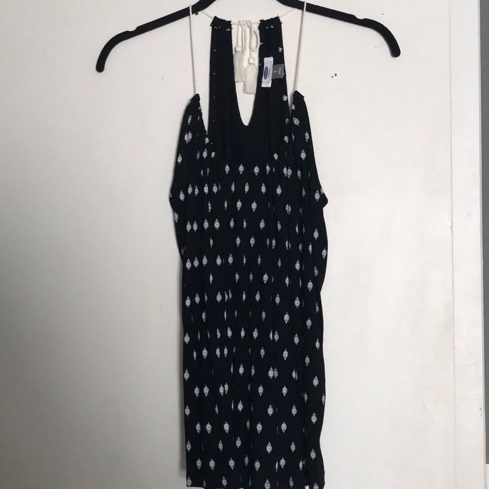 Scoop neck tank top